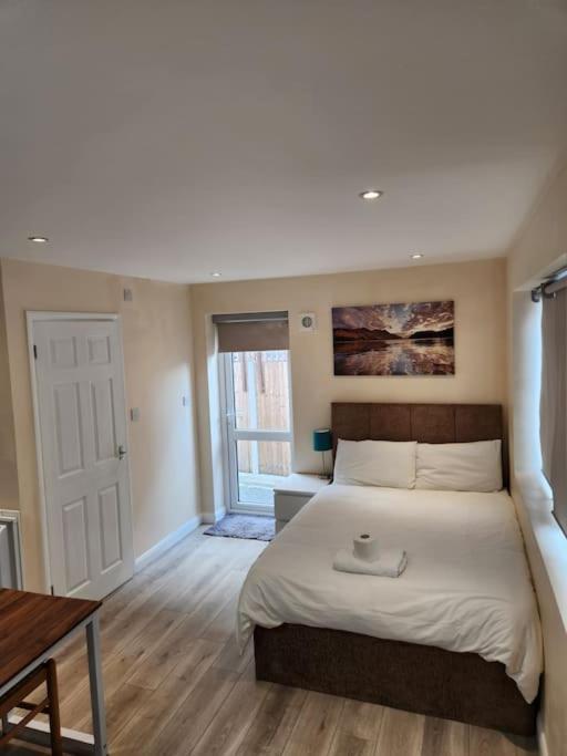Beautiful Private En-Suite Room With Its Own Entry Bexleyheath Dış mekan fotoğraf